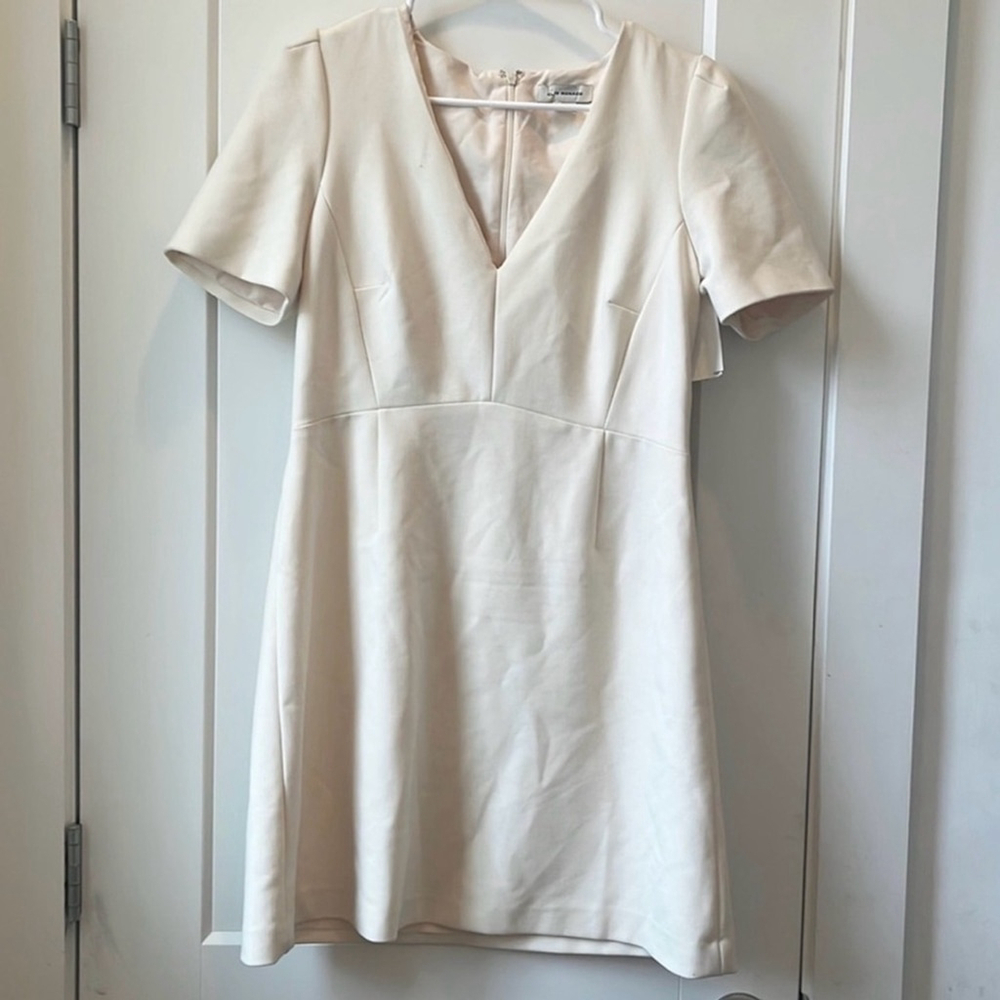 Club Monaco Egret Cream V Neck A Line Mini Dress Minimalist Size 4